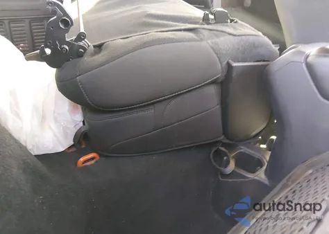 2019 Jeep Wrangler Rubicon 4X4 z USA, uszkodzony, nr VIN 1C4HJXCN0KW566885